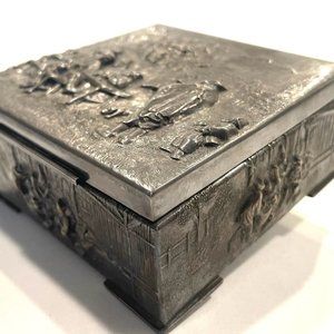 Zilpla 90 Silver Plated Figurative Humidor Tobacco Box